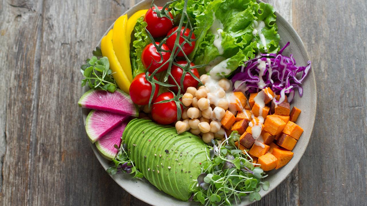overhead shot of a colorful bowl of vegetables