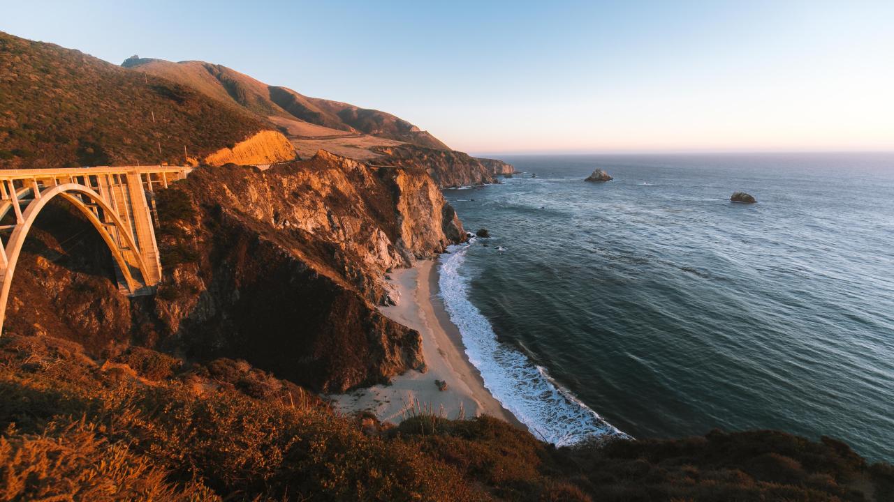 Big Sur's Bixby Creek Bridge at sunset